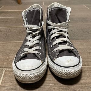 High Top Converse in Gray